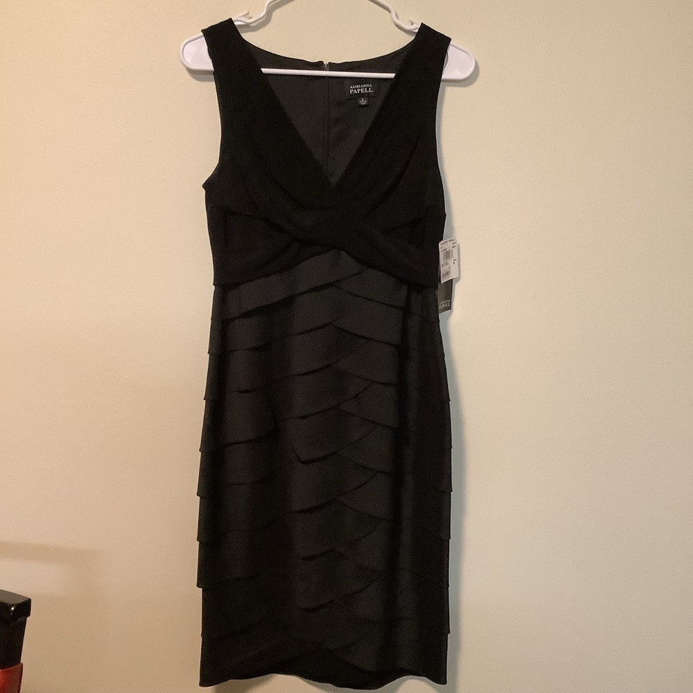 Adrianna Papell Women’s black cocktail party layered motb‎ teared dress size 6